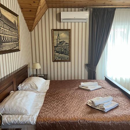 Guest House Villa Lamperti ดีดา ภายนอก รูปภาพ