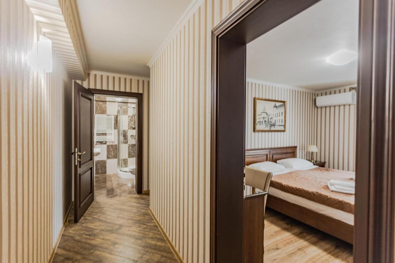 Guest House Villa Lamperti ดีดา ภายนอก รูปภาพ