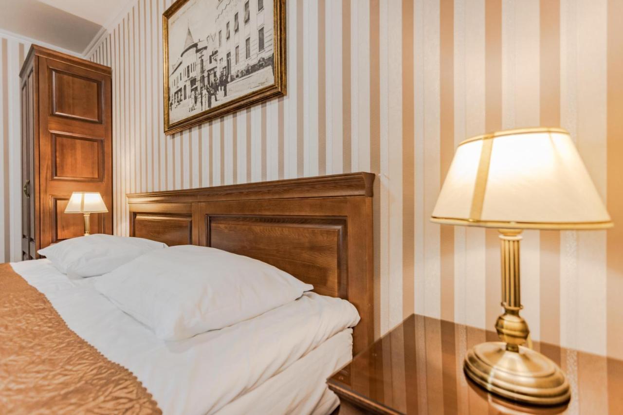 Guest House Villa Lamperti ดีดา ภายนอก รูปภาพ
