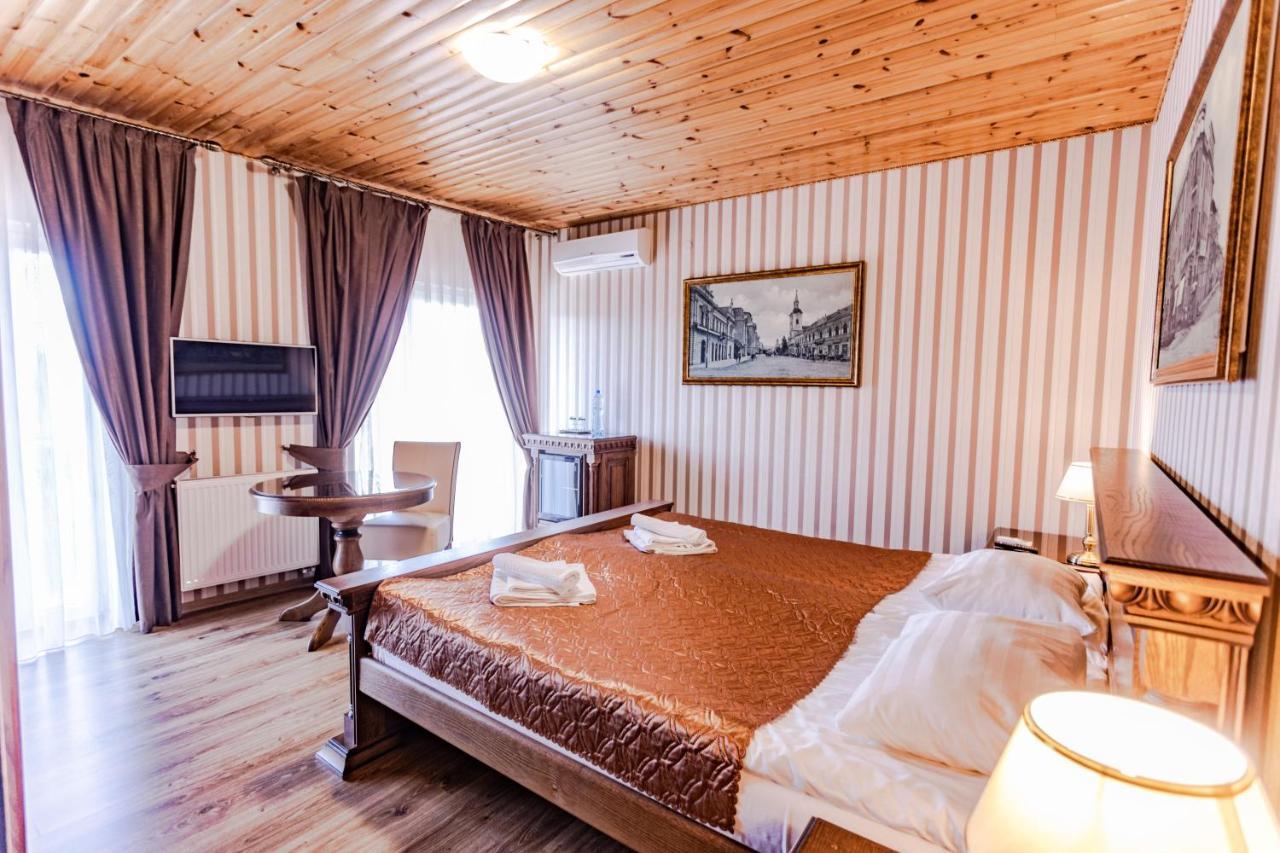 Guest House Villa Lamperti ดีดา ภายนอก รูปภาพ