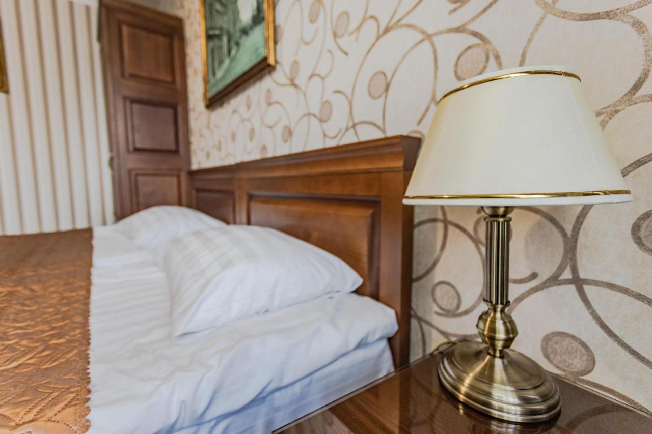 Guest House Villa Lamperti ดีดา ภายนอก รูปภาพ