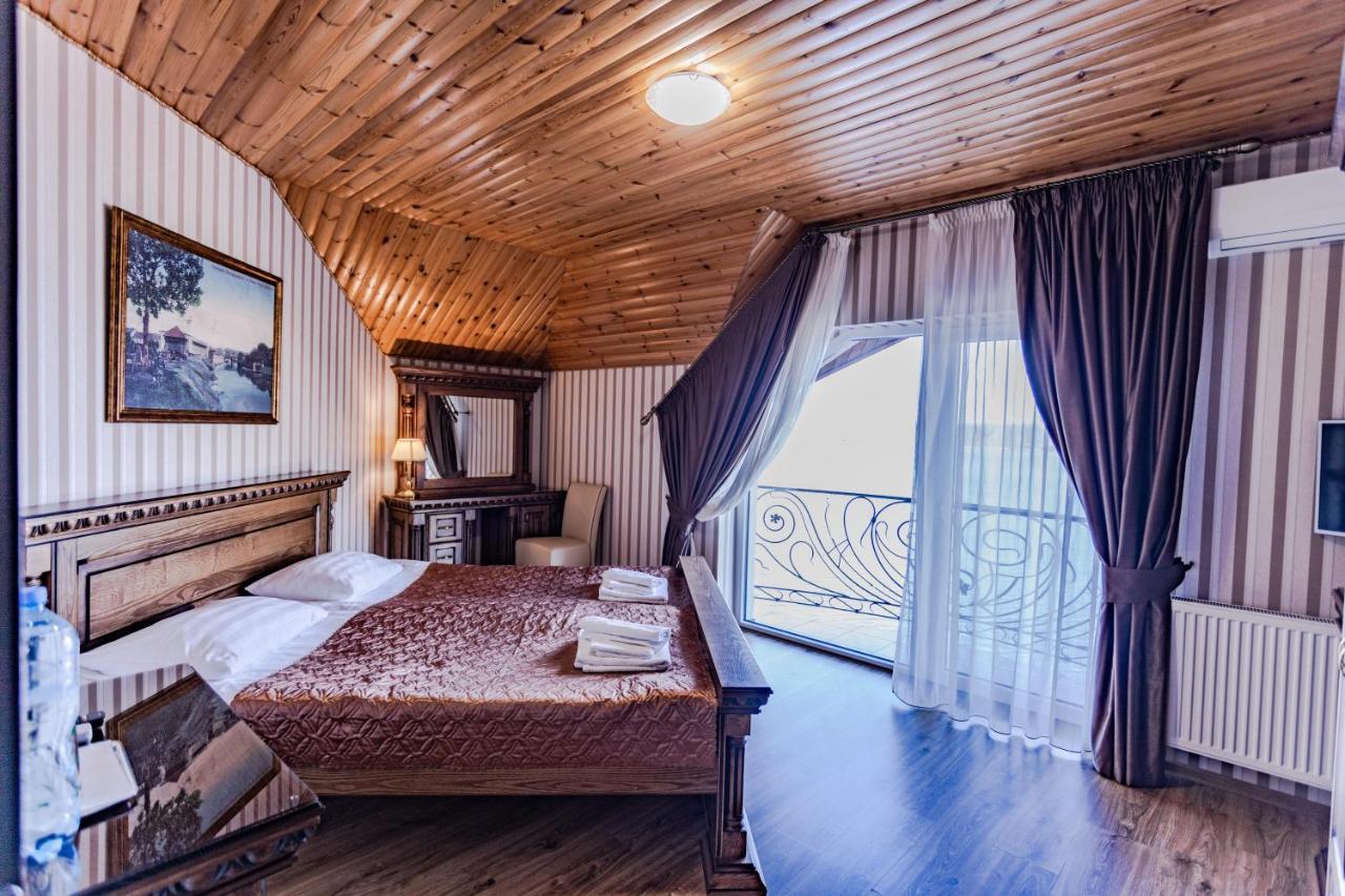Guest House Villa Lamperti ดีดา ภายนอก รูปภาพ