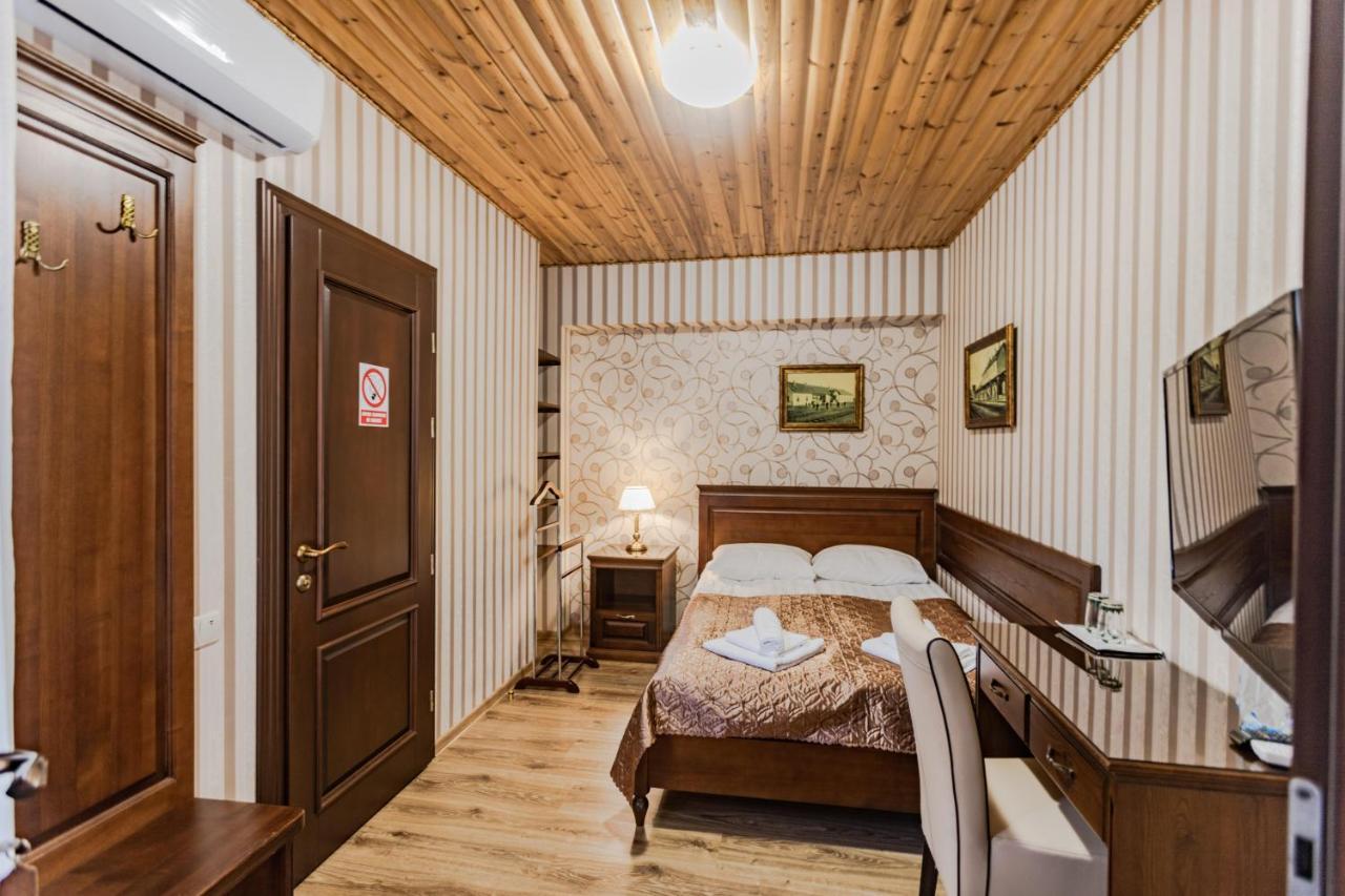 Guest House Villa Lamperti ดีดา ภายนอก รูปภาพ