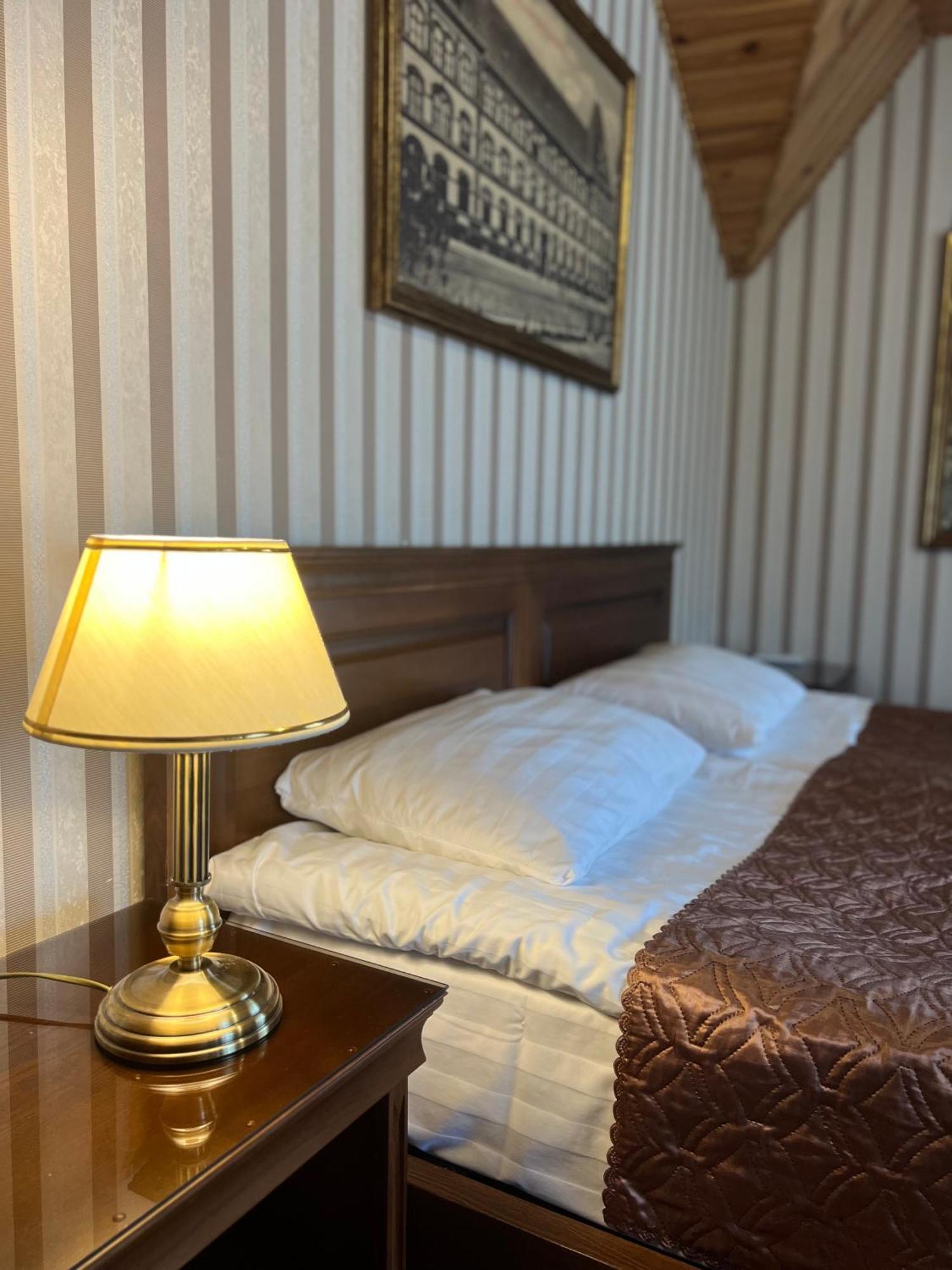 Guest House Villa Lamperti ดีดา ภายนอก รูปภาพ